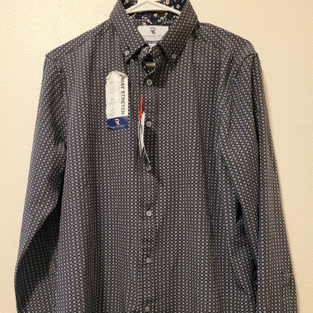 International Report Vintage Original Classic, long sleeve, button down.